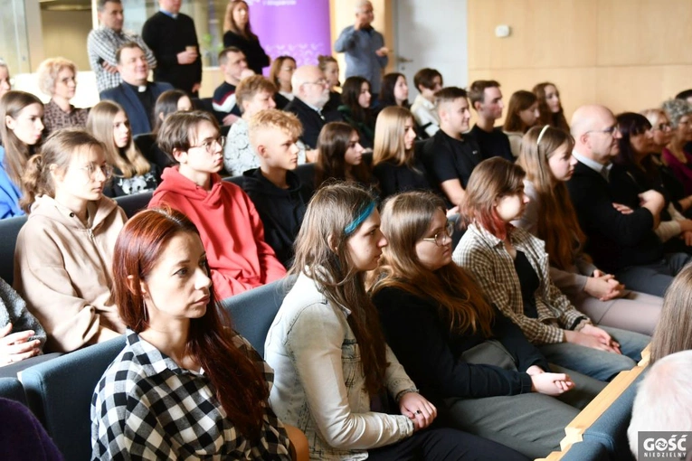 Prezentacja orędzia na Światowy Dzień Chorego i debata o zdrowiu psychicznym