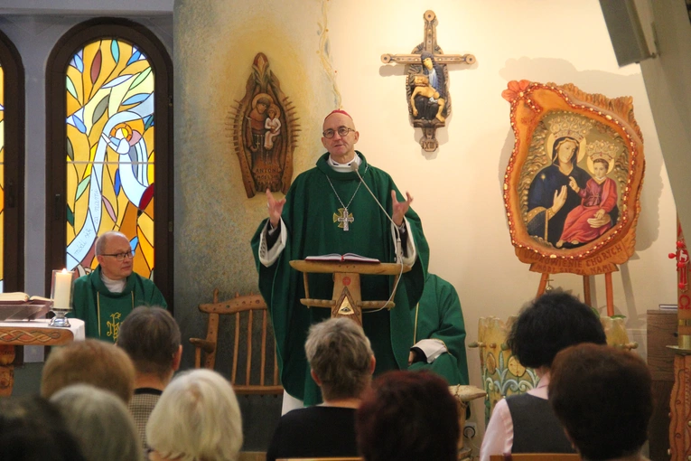W XXXII Światowy Dzień Choredo abp Adrian Galbas przewodniczył Mszy św. w parafii św. Krzysztofa w Tychach