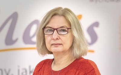 Aleksandra Kruszyńska jest nauczycielem konsultantem. Prowadzi szkolenia z zakresu wprowadzania Standardów Ochrony Małoletnich.