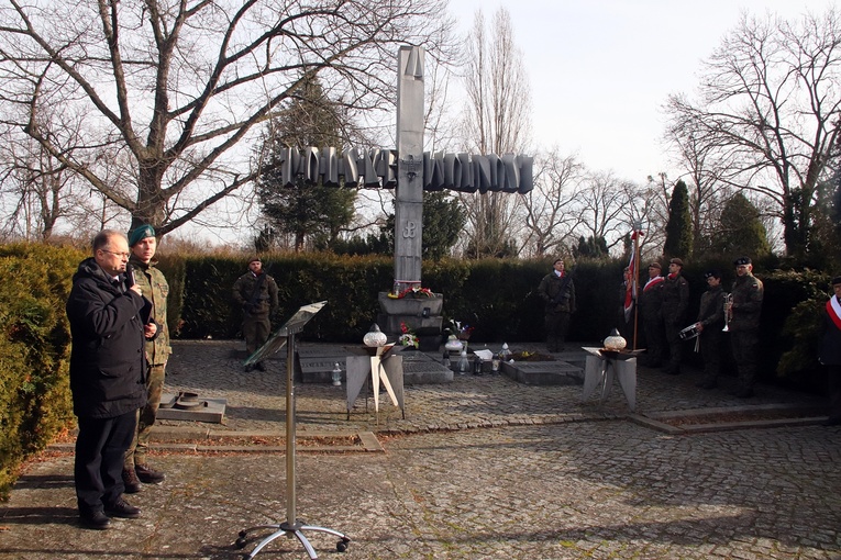 82. rocznica powstania Armii Krajowej - uroczystości we Wrocławiu