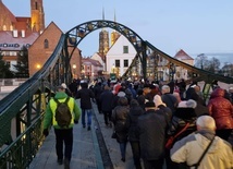 Jak napisać syntezę synodalną? Tłumaczy bp Maciej Małyga