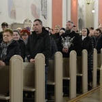 Liturgia stacyjna w Opolu. Msza św. z obrzędem posypania głów popiołem