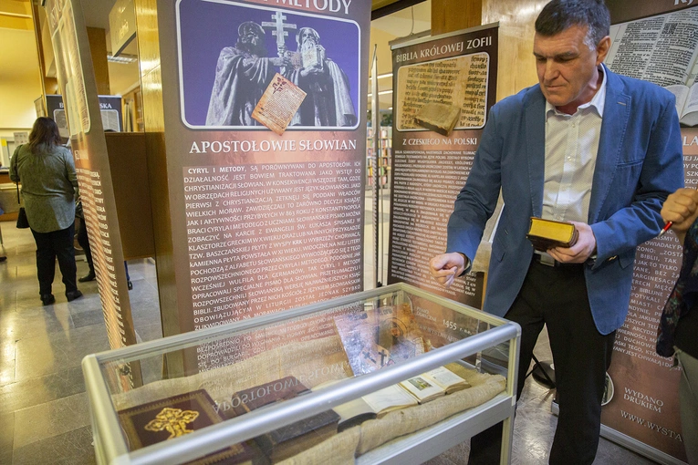 Wystawa o Biblii