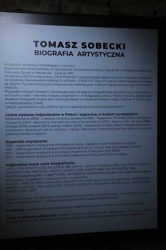 Wystawa fotografii Tomasza Sobeckiego "Krucyfiks"