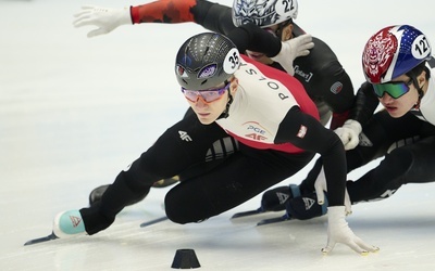 PŚ w short tracku - Łukasz Kuczyński trzeci na 500 m w Gdańsku