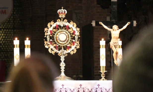 Wkroczenie w nowe życie (Rz 6,4)