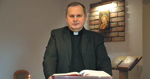 O. Dariusz Wiśniewski jezuita, dyrektor Centrum Kształcenia i Dialogu „Theotokos” w Gliwicach.