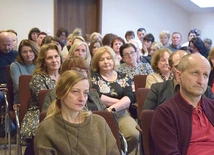 W spotkaniu uczestniczyło 60 osób.