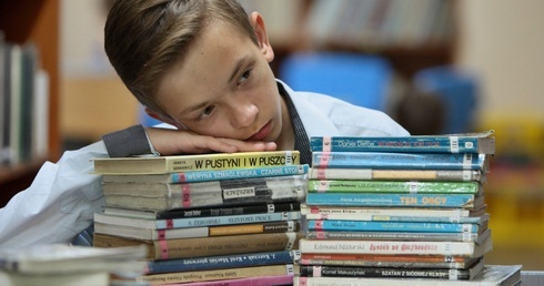 Ekspert KUL o kanonie lektur, których nie czytają uczniowie