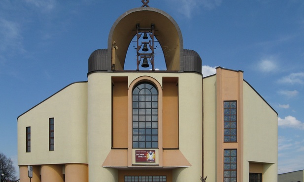 Kościół Najświetszej Trójcy w Katowicach - Kostuchnie