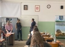 Powiatowy etap konkursu odbył się w I LO w Stalowej Woli.