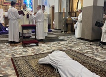 Archidiecezja katowicka. Trzech alumnów Wyższego Śląskiego Seminarium Duchownego otrzymało święcenia diakonatu