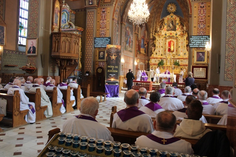 Pielgrzymka Pokutna Kapłanów Archidiecezji Krakowskiej w Ludźmierzu 