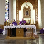 Modlitwa pokutna kapłanów w Trzebini-Sierszy