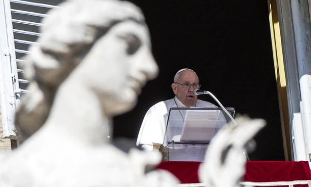 Papież apeluje o działania dyplomatyczne, aby przywrócić pokój na Ukrainie