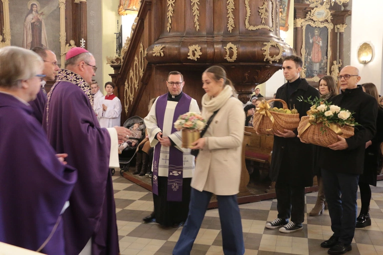 Żuromin. Peregrynacja relikwii bł. rodziny Ulmów