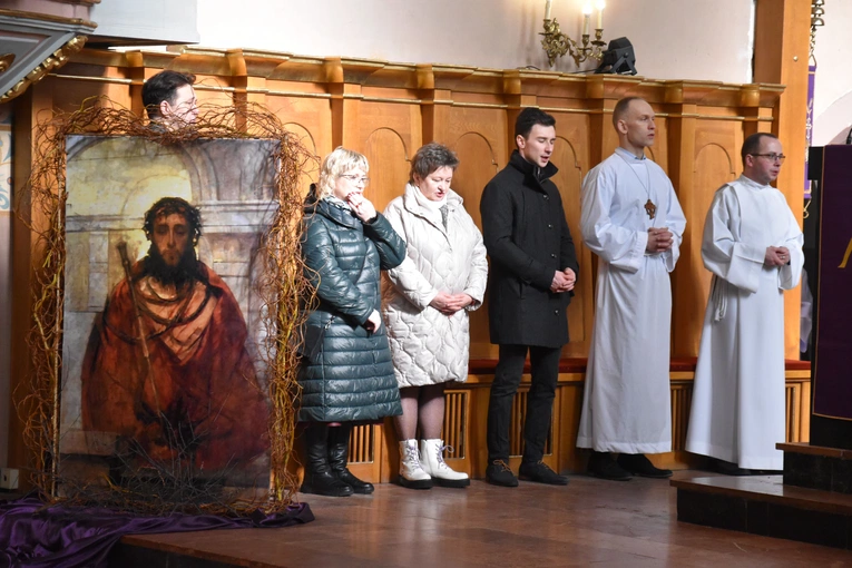 Przasnysz. Poświęcenie kaplicy w farze