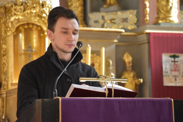 Przasnysz. Poświęcenie kaplicy w farze