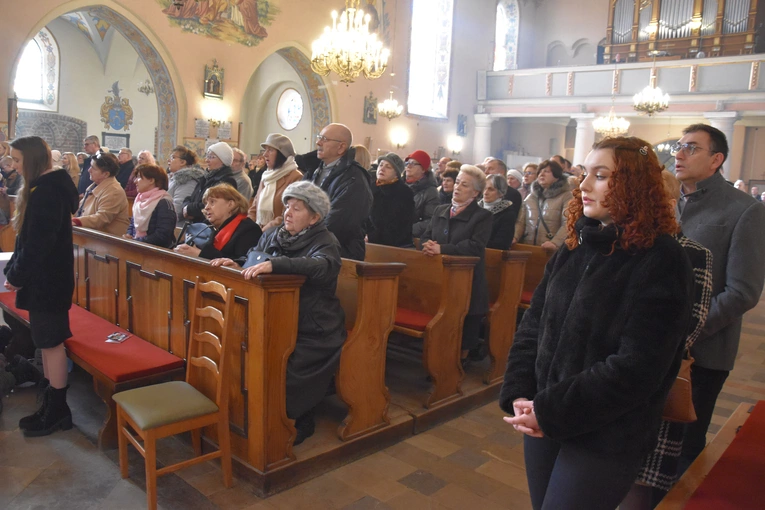 Przasnysz. Poświęcenie kaplicy w farze