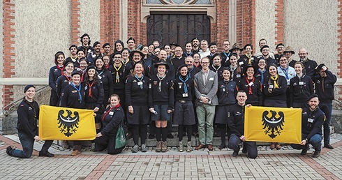 Do Federacji Skautingu Europejskiego należy prawie 100 tys. harcerzy i harcerek z 23 krajów. Ich przedstawiciele spotkali się w Pieszycach na Dolnym Śląsku.