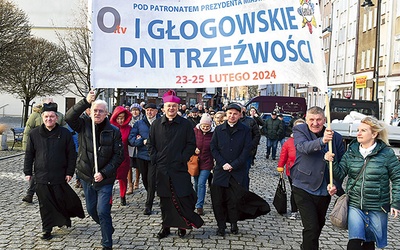 Przemarsz ulicami Głogowa odbył się pod hasłem  „Wolność od... Wolność dla...”.