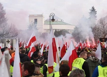 Hołownia proponuje rolniczy "okrągły stół"