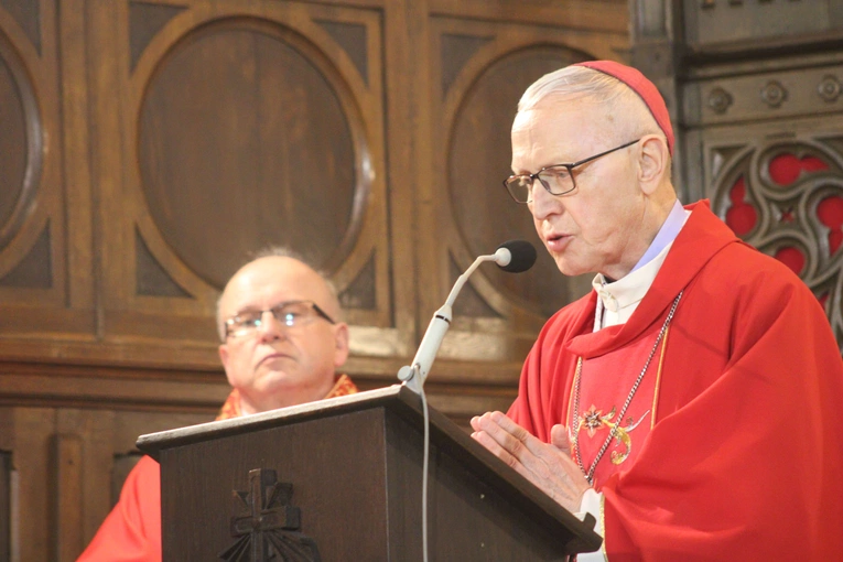 Ciechanów. Peregrynacja relikwii bł. rodziny Ulmów