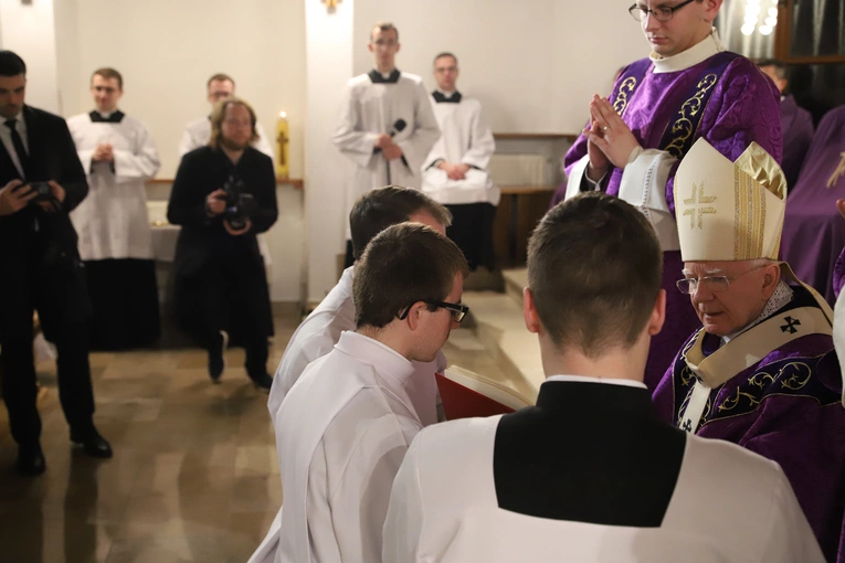 Udzielenie posługu akolitatu w sanktuarium Ecce Homo