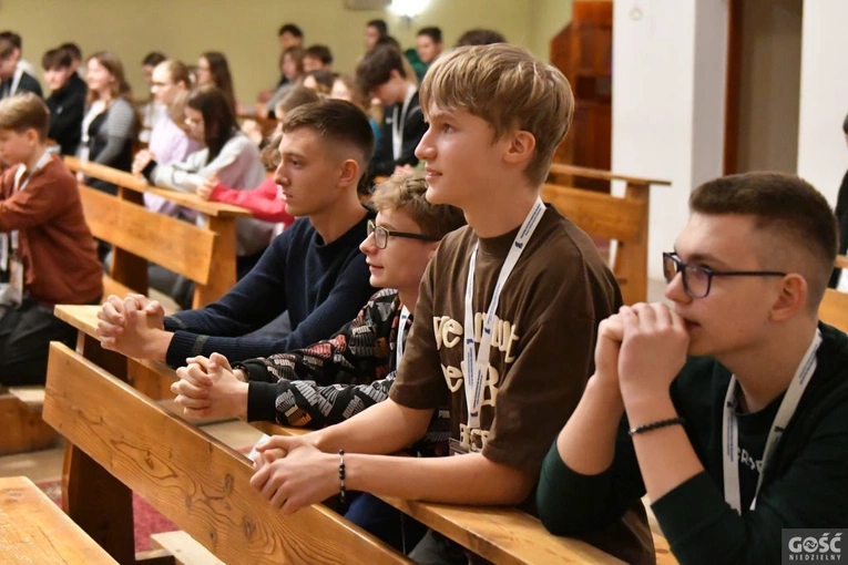 Akademia Dojrzewania w Rokitnie