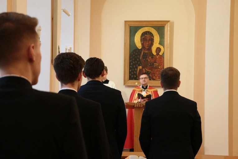 Płock. Ostatni dzień peregrynacji relikwii bł. rodziny Ulmów