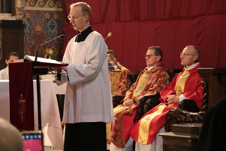 Płock. Zakończenie peregrynacji relikwii błogosławionej rodziny Ulmów