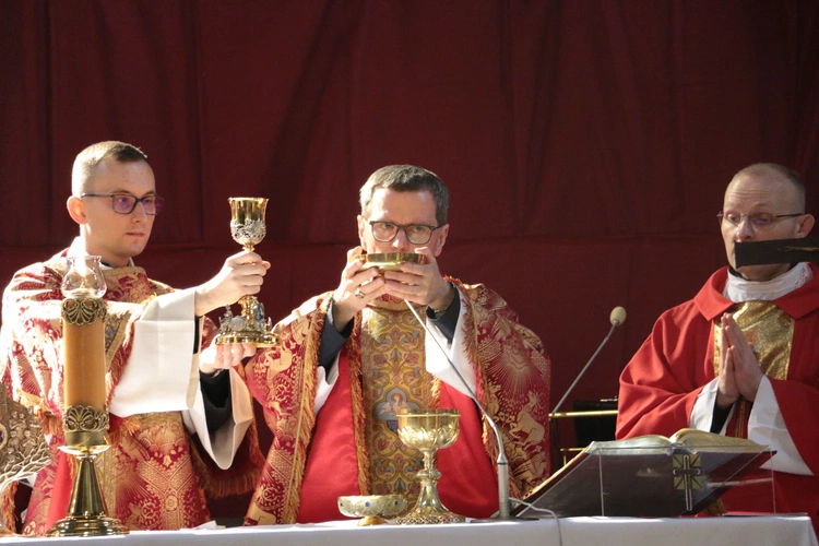 Płock. Zakończenie peregrynacji relikwii błogosławionej rodziny Ulmów