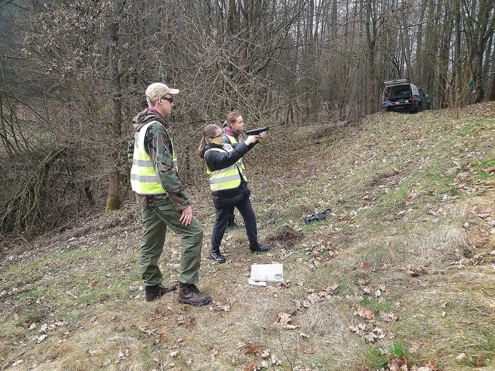 Terenowe ćwiczenia grupy Wektor Bobolice