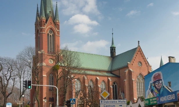 Kościół Św.Szczepana W Katowicach - Bogucicach | Bazylika Matki Bożej Boguckiej 