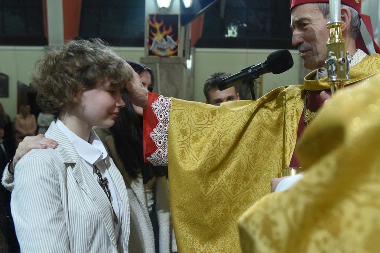 Bierzmowanie w par. św. Jakuba w Brzesku