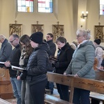 Zanieśli krzyż do Heiligen-Kreuz