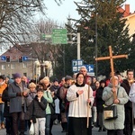 Zanieśli krzyż do Heiligen-Kreuz