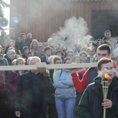 Droga Krzyżowa ulicami dwóch radgoskich parafii