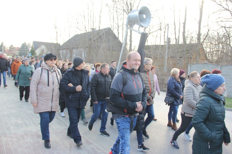 Radgoszcz. Plenerowa Droga Krzyżowa