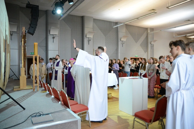 Ładowarka. Msza św. z podjęciem ważnych decyzji