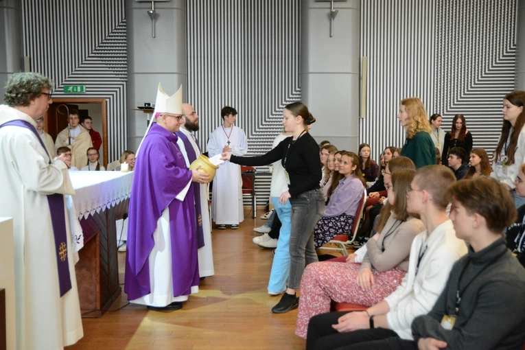 Ładowarka. Msza św. z podjęciem ważnych decyzji