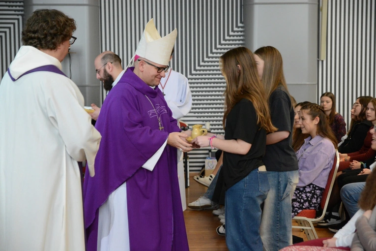 Ładowarka. Msza św. z podjęciem ważnych decyzji