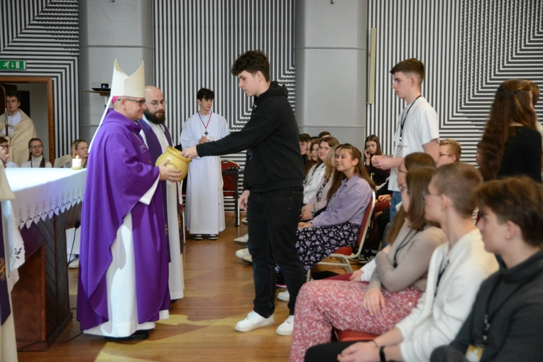 Ładowarka. Msza św. z podjęciem ważnych decyzji