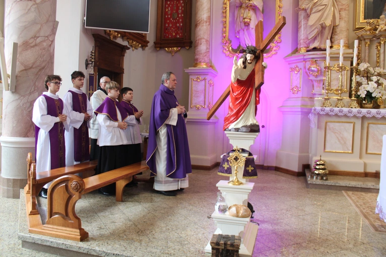 Pomnik góralki - Sprawiedliwej wśród Narodów Świata