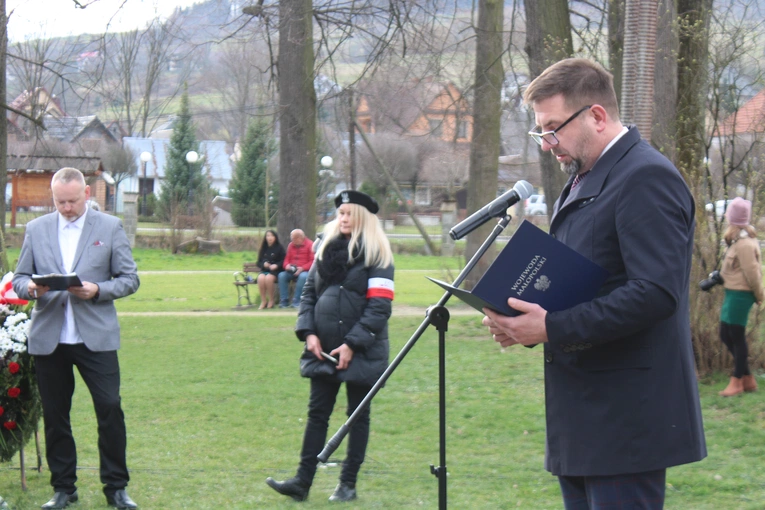 Pomnik góralki - Sprawiedliwej wśród Narodów Świata