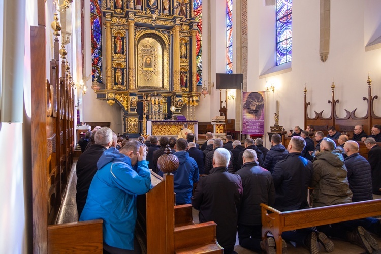 Nowy Sącz. Wielkopostny dzień skupienia dla szafarzy