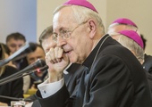 Abp Gądecki: Kościół nie może być stroną w konflikcie, powinien budować mosty
