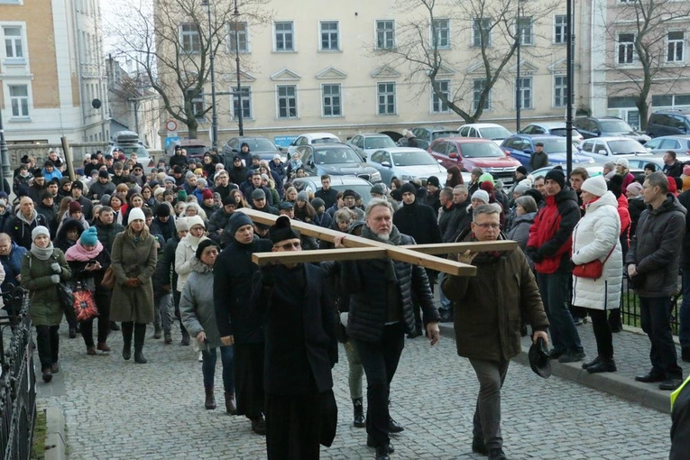 Droga Krzyżowa KWC