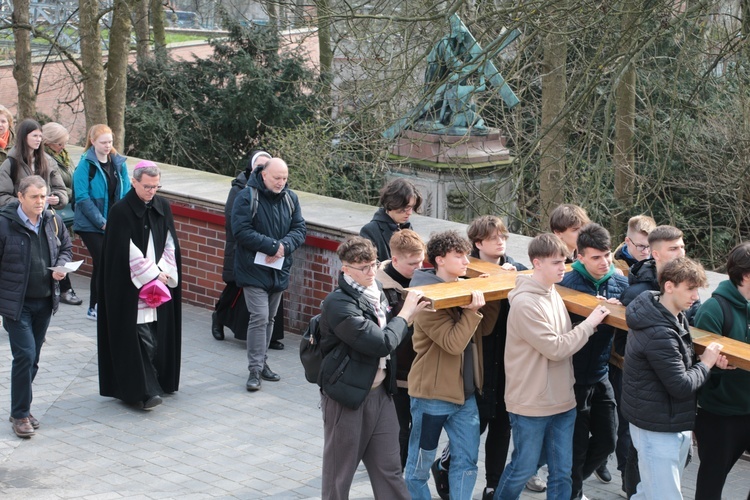 Jasna Góra. Pielgrzymka maturzystów - cz. 1