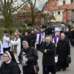 Wschowa pożegnała wieloletniego proboszcza fary